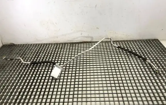 Mercedes-Benz B W245 Air conditioning (A/C) pipe/hose A1698301615