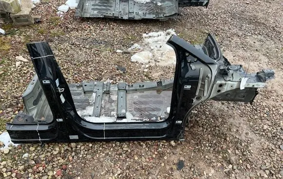 Audi Q4 Sportback e-tron Front quarter panel 