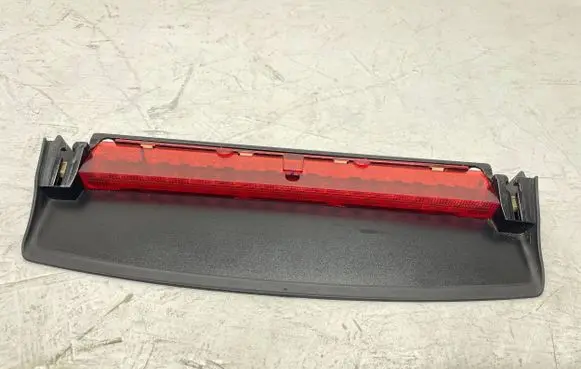 Audi A5 8T 8F Third/center stoplight 8T0945097