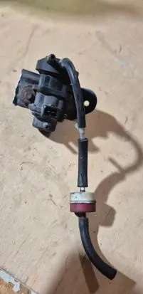 Volvo S60 Turbo solenoid valve 1522371 4715396