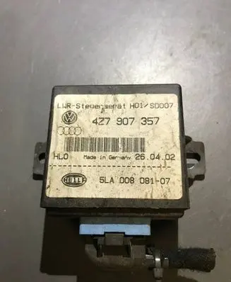Audi A8 S8 D2 4D Light module LCM 4Z7907357 5LA00808107