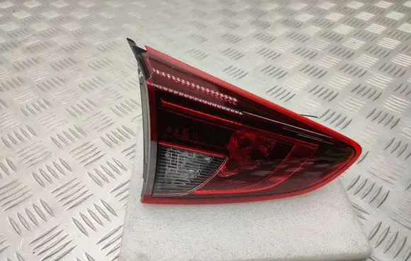 Mazda 2 Tailgate rear/tail lights D43N513G0