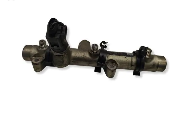 Volkswagen Touareg I Fuel main line pipe 059130089D F00R001650