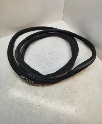 Peugeot 508 RXH Trunk rubber seal (body) 