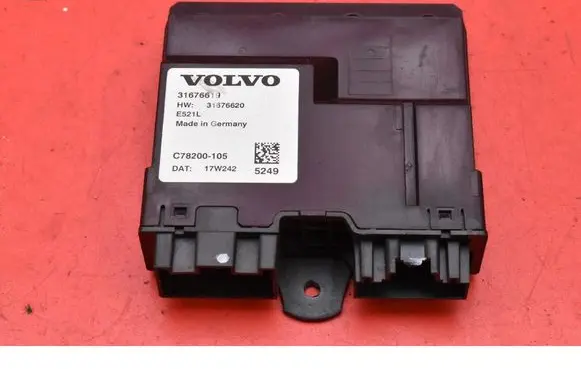 Volvo S90, V90 Engine control unit/module ECU 31676619