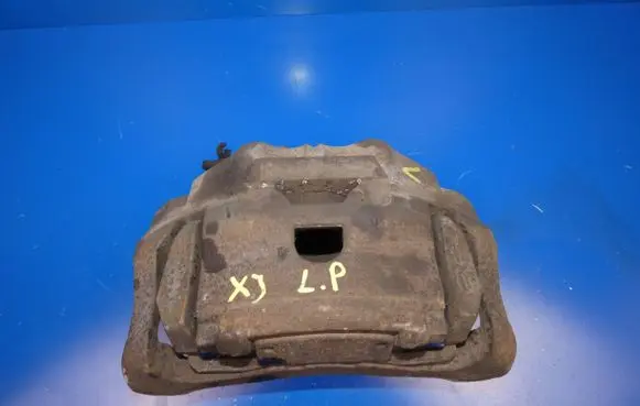 Jaguar XJ X351 Front brake caliper