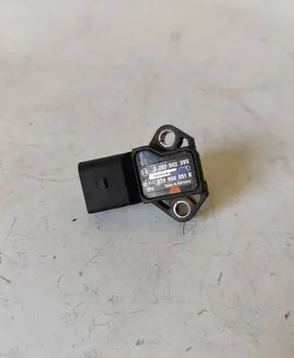 Volkswagen PASSAT B6 Air pressure sensor 0281002399 038906051B