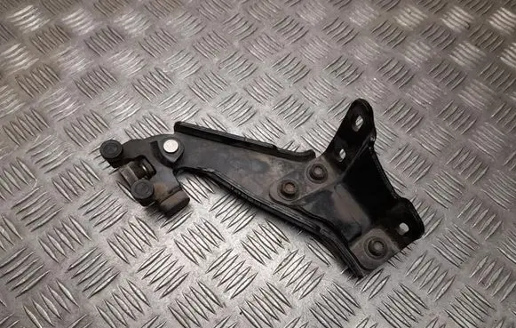 Volkswagen Caddy Rear door upper hinge 2K7843398A