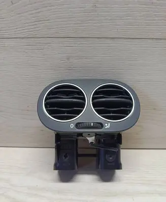Volkswagen Golf Plus Dash center air vent grill 5M0819203