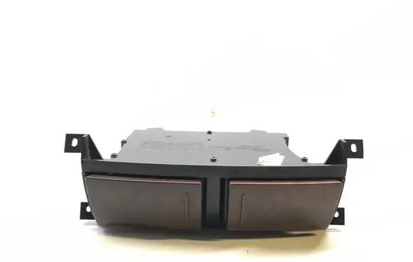 Cup holder front