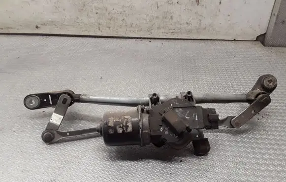 Renault Clio III Front wiper linkage and motor 8200268931D
