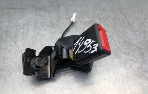 KIA Ceed Front seatbelt buckle 89840J7200 181104
