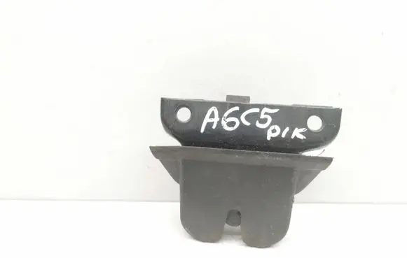 Audi A6 S6 C5 4B Tailgate/trunk/boot lock/catch/latch 4B9827505E