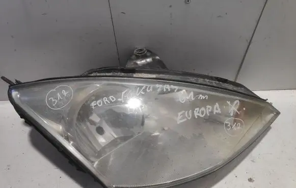 Ford Focus Headlight/headlamp
