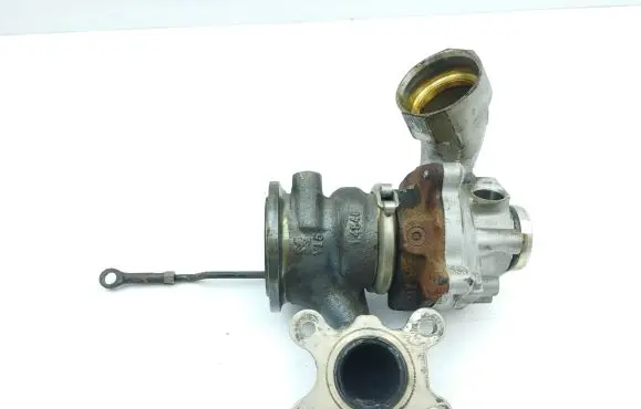 Audi Q2 - Turbo 04C145702B