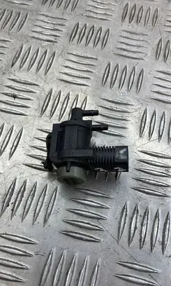 Audi A6 S6 C6 4F Vacuum valve 1J0906283