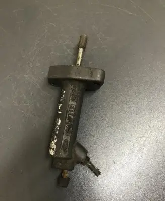 Mini One - Cooper R50 - 53 Clutch master cylinder 6764691DE