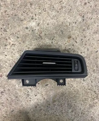 BMW 5 F10 F11 Dashboard side air vent grill/cover trim 9166884 9166890 1682810