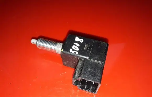 KIA Carens II Brake pedal sensor switch 938103K000