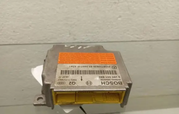 Mercedes-Benz E W211 Airbag control unit/module 0285001880 2118702626