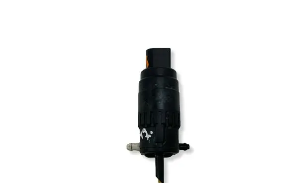 Skoda Enyaq iV Windscreen/windshield washer pump 1K6955651