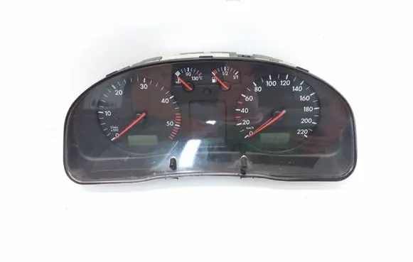 Volkswagen PASSAT B5 Speedometer (instrument cluster) 3B1919880D
