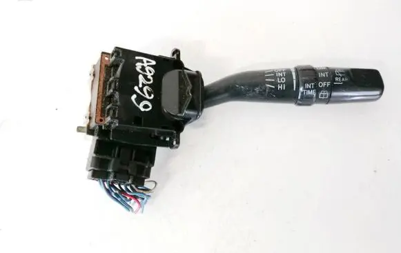 Toyota Land Cruiser (HDJ90) Wiper control stalk 17a164