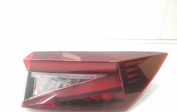 Skoda Enyaq iV Rear/tail lights 5LA945208A