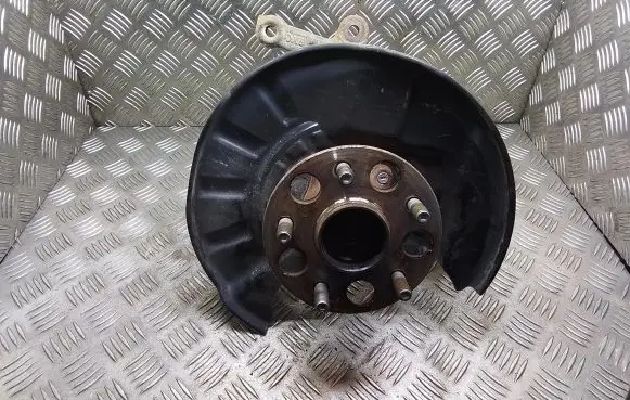 Lexus ES 250 - 300 - 330 Rear wheel hub R21L