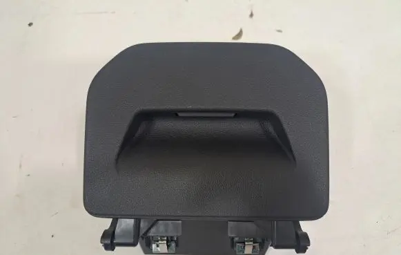 BMW 1 F40 Glove box 6823240 7937952
