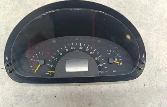 Mercedes-Benz Vito Viano W639 Speedometer (instrument cluster) A6394460321
