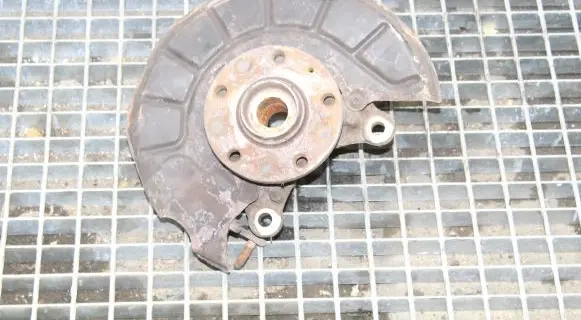 Volkswagen Scirocco Front wheel hub