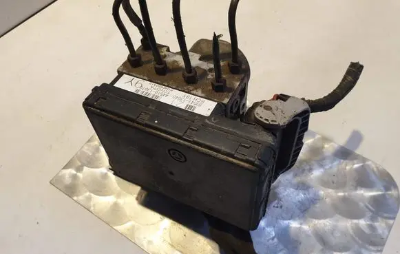 Toyota Corolla Verso E121 ABS Pump 8954113040 4451013070