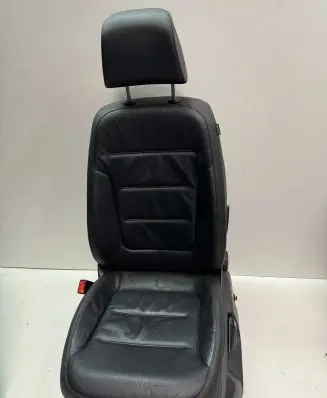 Volkswagen Touareg II Front driver seat 