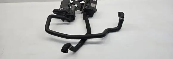 BMW X3 E83 Coolant heater 9145439 08T275 2400302