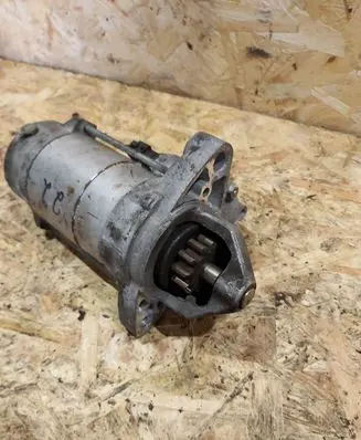 Toyota Avensis T250 Starter motor 281000R01084 9642809492