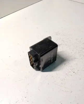 Hyundai Santa Fe Window wiper relay 9542028500