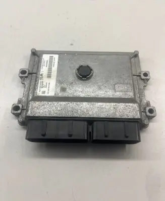 Peugeot 208 I Engine control unit/module 9829598880 CMMEV5612CEM0