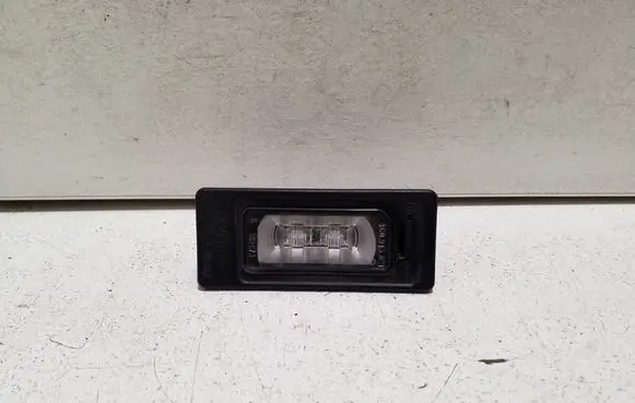 Audi Q3 8U Number plate light 4G0943021