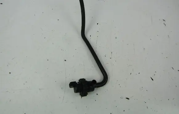 BMW 3 E46 Valve vacuum 