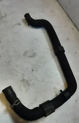 Engine coolant pipe/hose