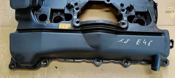 BMW 3 E46 Rocker cam cover 