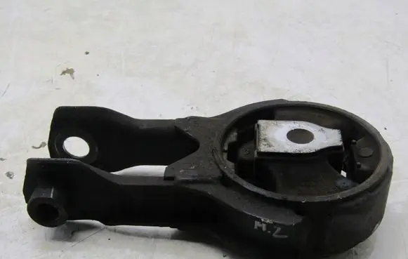 Mazda 2 Engine mount vacuum valve DA6T39040
