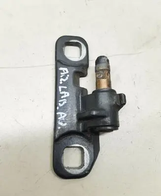 Volvo 850 Rear door upper hinge