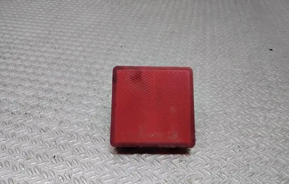 Rear tail light reflector