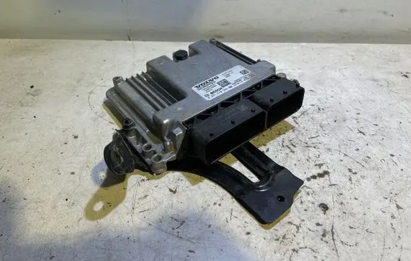 Volvo XC40 Engine control unit/module ECU 32360463 P0032360463 T2302120863