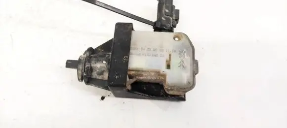 Citroen C4 I Picasso Central locking motor 9660018180