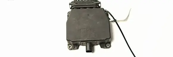 Audi A3 S3 8P Fuel distributor WFJ400435A