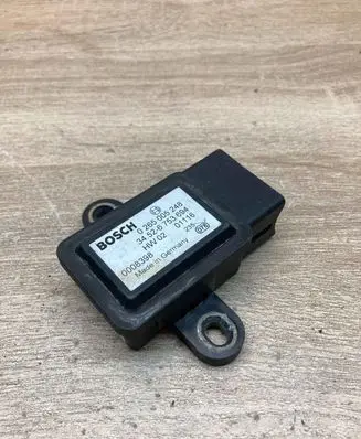 BMW 5 E39 ESP acceleration yaw rate sensor 6753694 0265005248