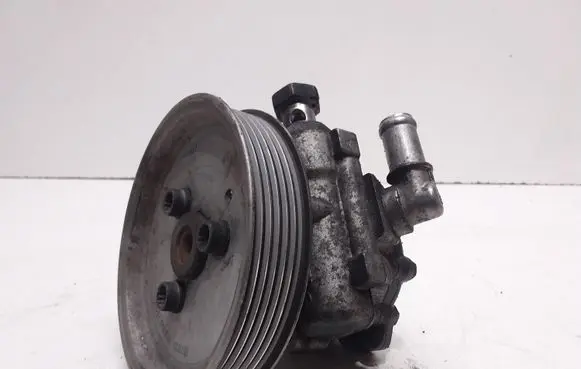 Audi A6 S6 C6 4F Power steering pump 06D145255B 4F0145155P